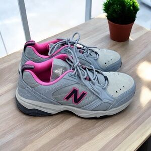 New Balance Women’s Work Suede 627 Gray Steel Toe Mesh Upper Sneakers Size 8D